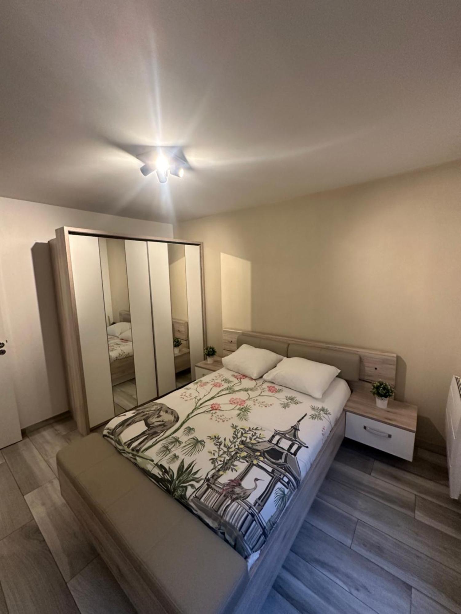 Appartement Proche Paris Et Disney Land. Rosny-sous-Bois Ngoại thất bức ảnh